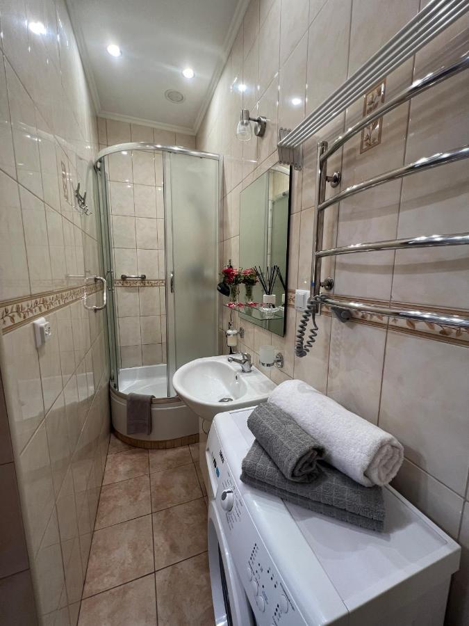 Cozy Apartment Near The Lviv National Opera מראה חיצוני תמונה