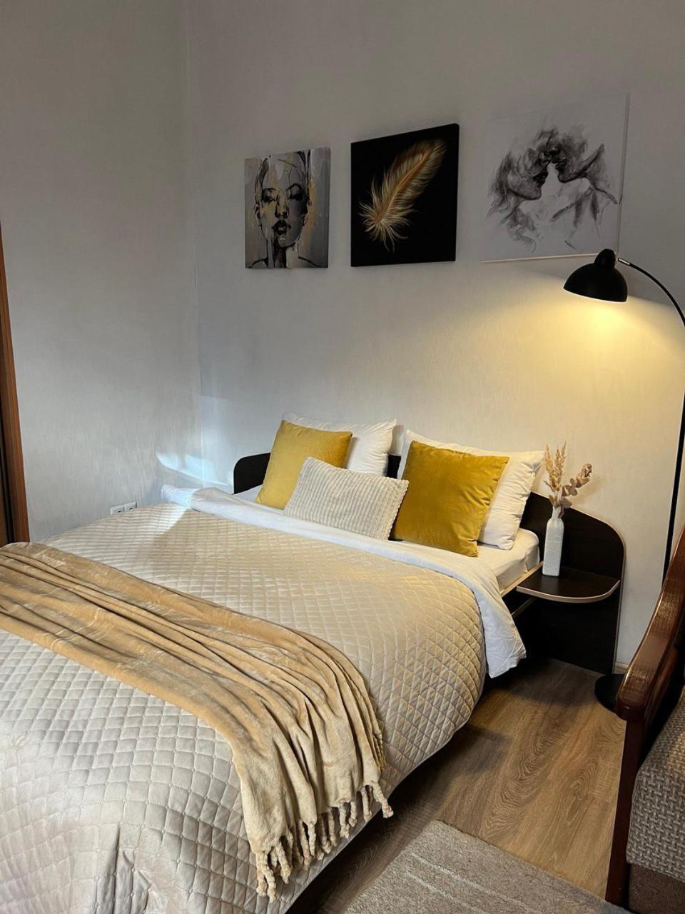 Cozy Apartment Near The Lviv National Opera מראה חיצוני תמונה